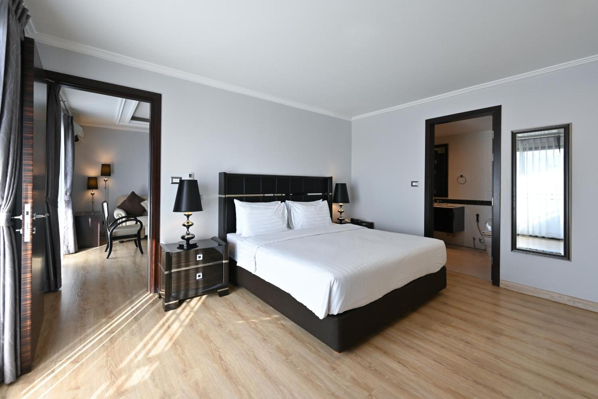 Sirin Exclusive Hotel And Residence Pattaya Εξωτερικό φωτογραφία